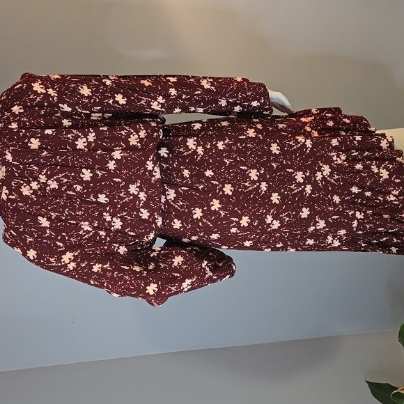 Hatley Floral V-Neck Adjustable Waist Asymmetrical Ruffled Hem Dress Size XL - Picture 7 of 11